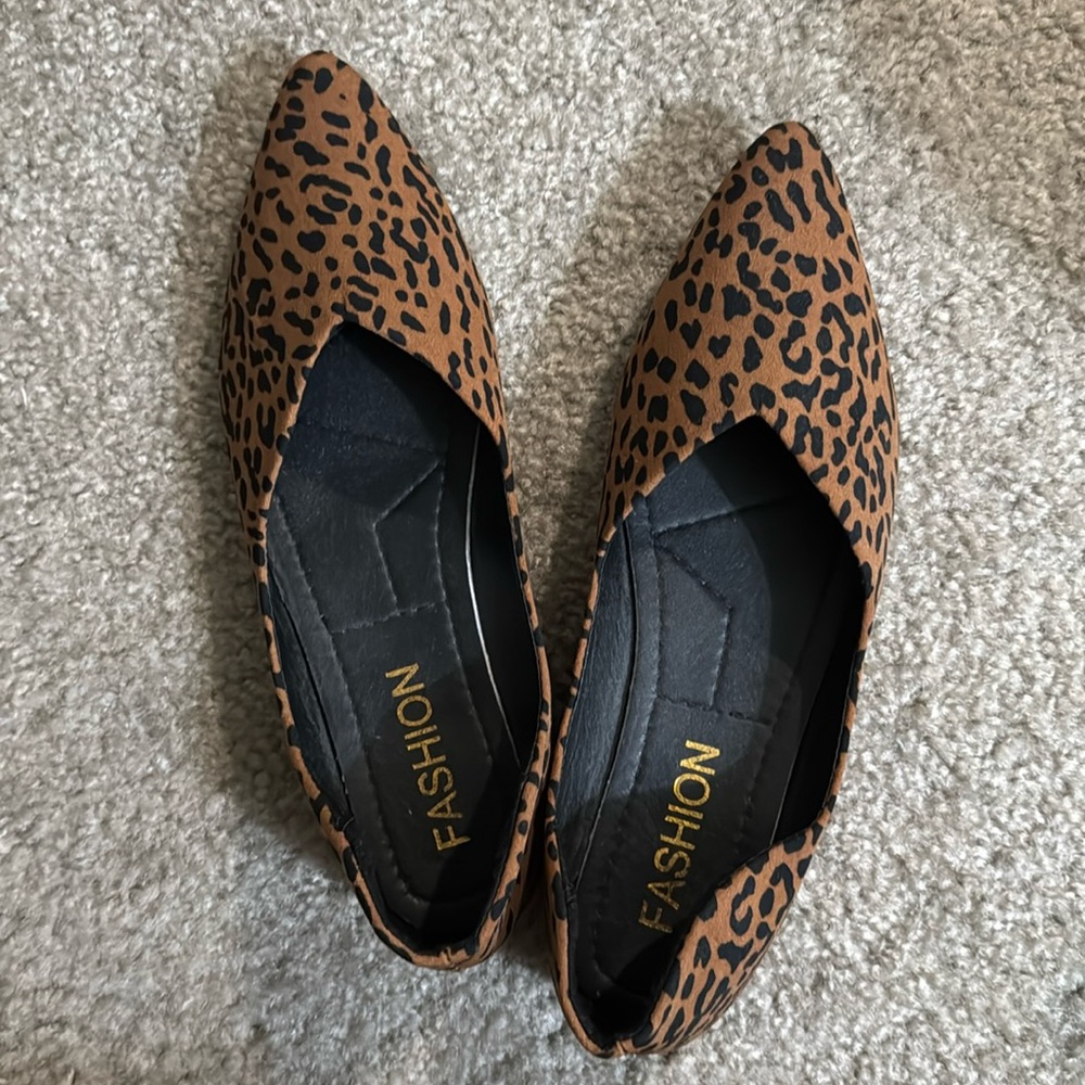 Leopard print flats